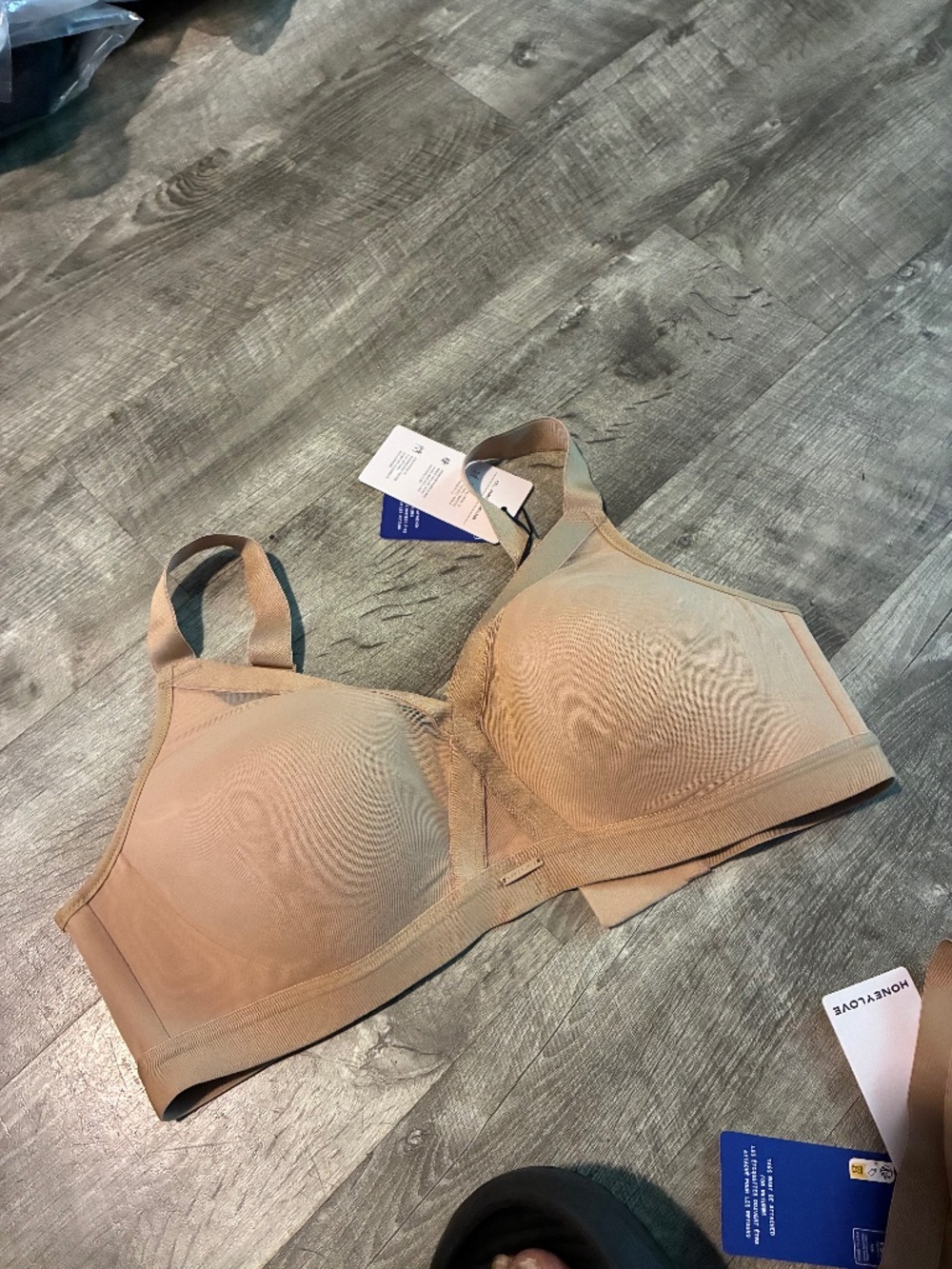 Women’s Honeylove CrossForm Bra Sand New SZ 36DD(E) NWT